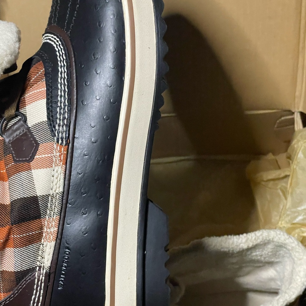 Sorel Black and Orange Plaid Boots - Picture 8 of 10